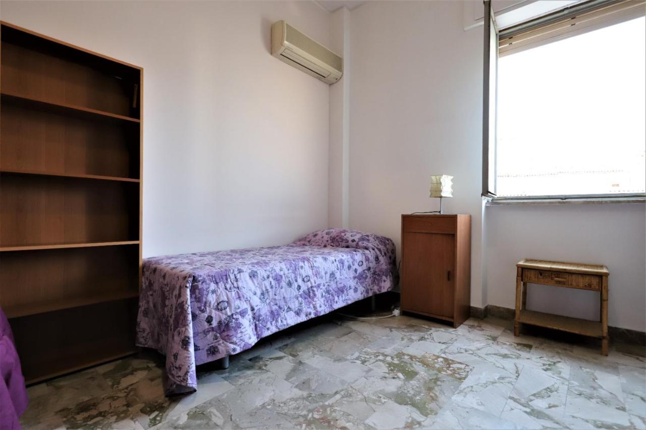 Solo Single Under 40 - Fkk Naturist Culture - Volunteer Welcome Palermo Exteriör bild