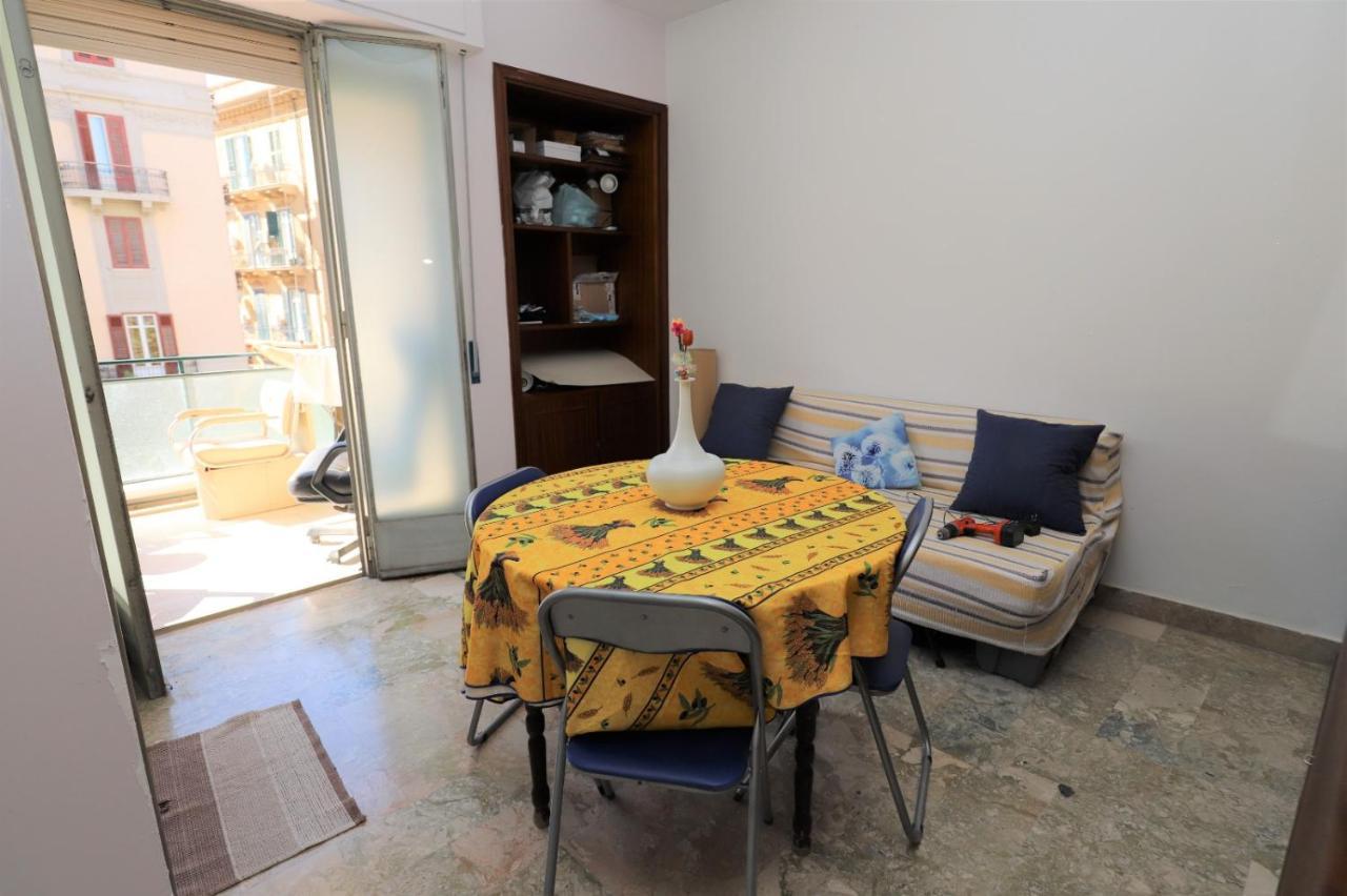 Solo Single Under 40 - Fkk Naturist Culture - Volunteer Welcome Palermo Exteriör bild